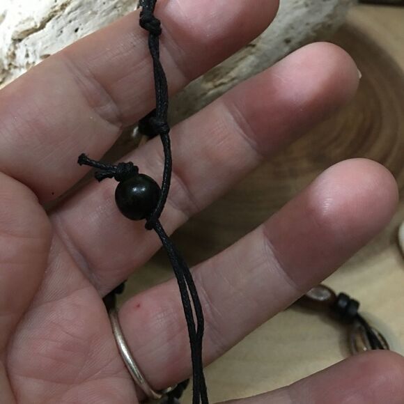 Handmade shell flower cord necklace set - Picture 4 of 4